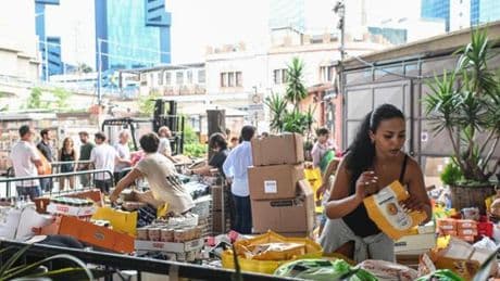 Genova per Gaza, 80 tonnellate di cibo raccolte da Music for Peace e Calp in meno di 4 giorni