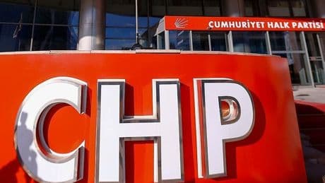 CHP olağanüstü kurultaya gidiyor