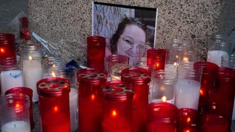Teresa, la auxiliar asesinada a hachazos por el carnicero Enrique, de 73 años: lo había denunciado por acoso sexual