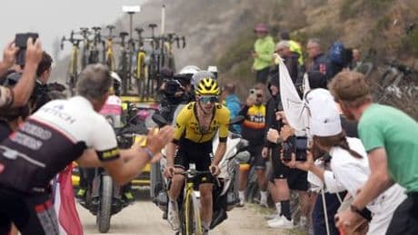 Giroi d'Italia: Simon Yates holt sich am vorletzten Tag das Rosa Trikot