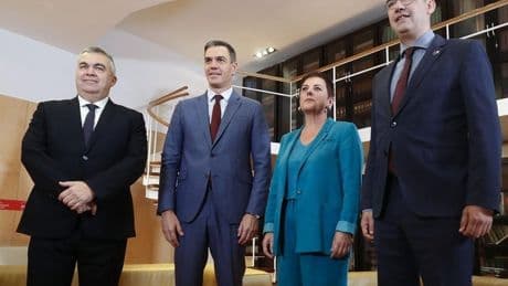 Bildu quiere foto con Sánchez, el PNV, discreción