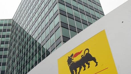 Eni venderá a Ares una participación en energías renovables y recarga de vehículos eléctricos
