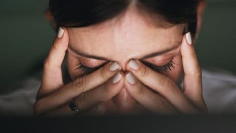 Un fármaco consigue reducir los síntomas que aparecen horas antes de que se produzca un ataque de migraña