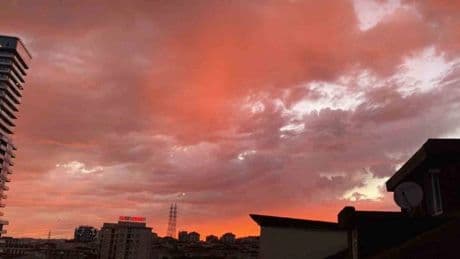 Marmara'daki kızıl gökyüzünün sırrı çözüldü! Ünlü meteorolog Hüseyin Öztel açıkladı: Korkmayın, iyi haber