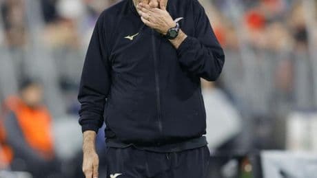 En Italia no ganan para sustos: alarma por Sarri