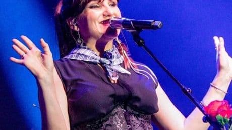 Rozalén, que actúa hoy en Bilbao, sale en defensa de Kai Nakai, Maren y Olatz Salvador