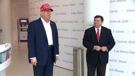 Komischer Fleck auf der Hand - Wieder Rätsel um Trumps Gesundheit