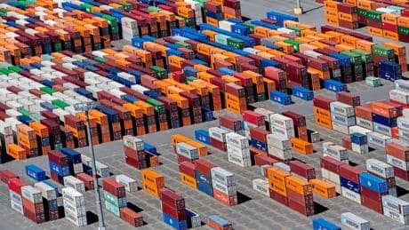 Industrie schrumpft, Exporte wackeln: Trump-Zölle treffen deutsche Wirtschaft hart