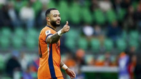 Depay aşkı alevlendi