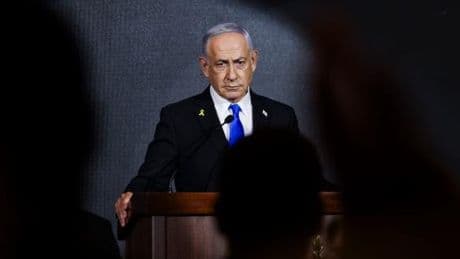 En direct, Gaza : Benyamin Nétanyahou déplore un « tragique accident » après le bombardement israélien de l’hôpital Nasser, qui a fait 20 morts, dont 5 journalistes