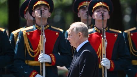 Europa financia la máquina de guerra de Putin: "El año pasado pagamos a Rusia 23.000 millones por la energía que le compramos"
