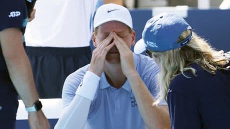 Jannik Sinner explica su abandono en la final del Abierto de Cincinnati: "Pensé que me recuperaría durante la noche, pero empeoré"