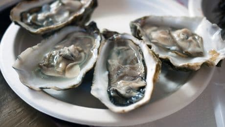 Recipe: Raspberry Mignonette for oysters