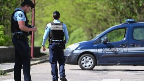 L’individu qui a tué un homme au couteau dans la mosquée de La Grand-Combe toujours recherché et considéré comme « potentiellement extrêmement dangereux »