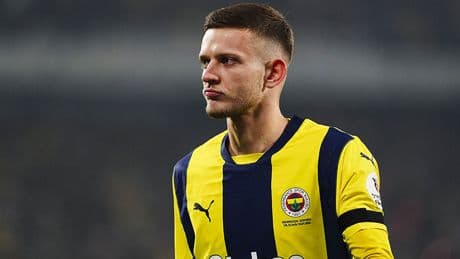 Sebastian Szymanski'ye İtalyan kancası! Fenerbahçe'nin istediği rakam belli oldu