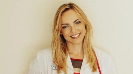 Lucía Galán, pediatra: ''Ni los mucolíticos, ni los antitusígenos, ni los anticongestivos son útiles para los niños''
