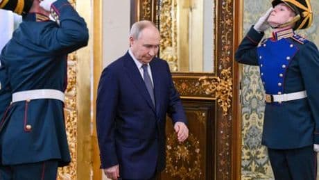 Zu Hause bei Wladimir Putin: Viel Stuck, Rüschen-Gardinen und überall Gold