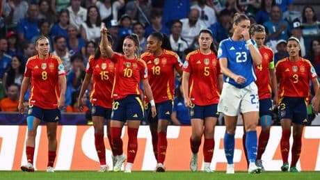 EK vrouwenvoetbal: Spanje als groepswinnaar door, nederlaag deert Italië niet