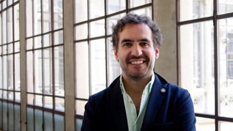 Alberto García-Basteiro, premio Fundació Banc Sabadell por sus estudios sobre la tuberculosis