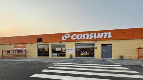 Consum supera las 500 tiendas propias, aunque su crecimiento es más intenso en franquicias
