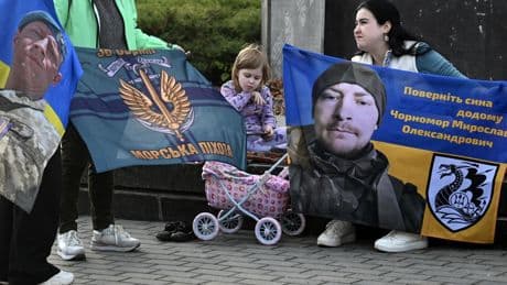 Guerre en Ukraine : « En Russie, la militarisation de la société dès le plus jeune âge est terrifiante »