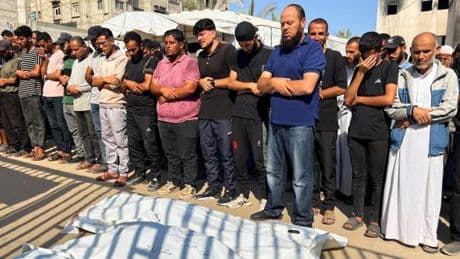 Dans la bande de Gaza, la défense civile fait état de 14 personnes tuées dans des bombardements israéliens