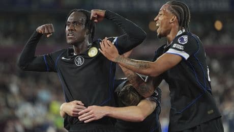 Chelsea,  West Ham'ı 5 golle geçti