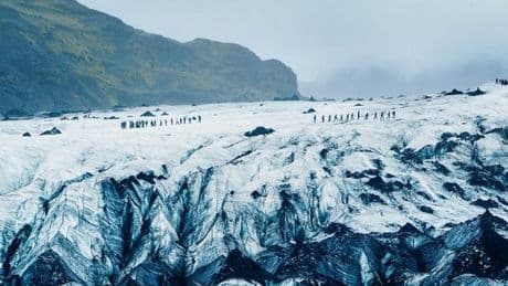 En Islande, le volcan Eyjafjallajökull envahi par les instagrameurs