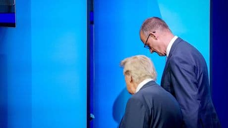 Vor dem Gipfel: Vor Alaska-Gipfel: Trump erwartet kein Abkommen mit Putin