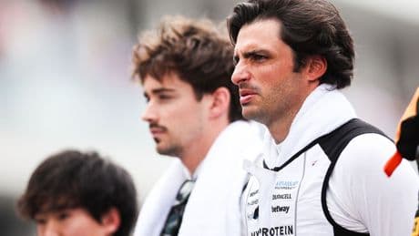 El azaroso GP de Miami de Sainz: "Así no es como corro, chicos, he perdido mucha confianza aquí"