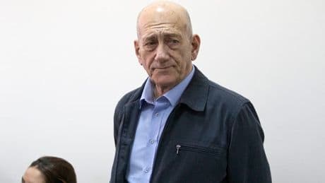 Projet de "ville humanitaire" à Gaza: l'ex-Premier ministre israélien Ehud Olmert dénonce "un camp de concentration"