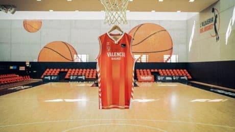 El Valencia Basket estrena nueva casa...¡y nueva equipación!