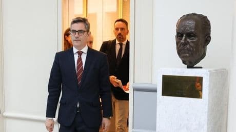 El Gobierno critica las «prisas» de la jueza para abrir juicio oral al hermano de Sánchez y Gallardo