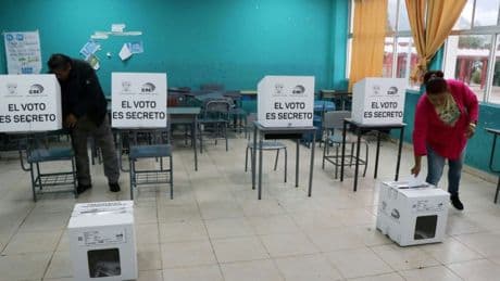 Wähler in Ecuador bestimmen ihr neues Staatsoberhaupt