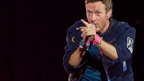 The Coldplay kiss-cam scandal explains why concerts aren't fun anymore