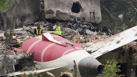 Los aviones de Air India, bajo escrutinio tras el trágico accidente: un vuelo inmovilizado, otro que da la vuelta por un problema técnico y varios suspendidos