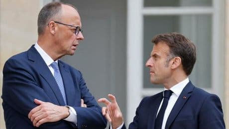 Merz da Macron e poi da Tusk, doppia intesa su Difesa e migranti