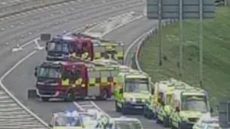M4 crash: Major incident closes motorway at junction 10 near Reading