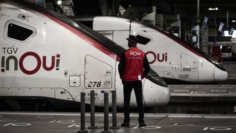 Des «mercenaires briseurs de grève» selon les syndicats : qui sont ces cadres de la SNCF qui remplacent les grévistes ?