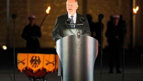 Großer Zapfenstreich für Olaf Scholz – Kanzler nimmt Abschied