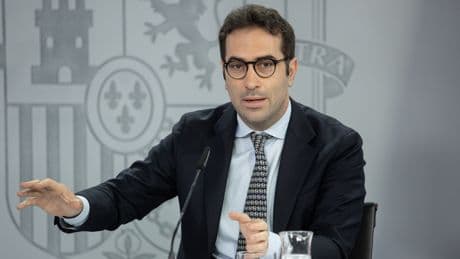 El volumen de exportaciones españolas afectado por los aranceles de EE UU alcanzaría los 22.700 millones, según el Gobierno
