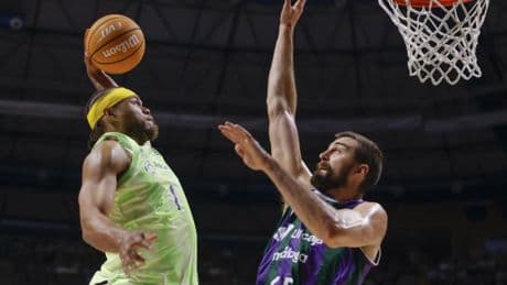 El Barcelona se lleva el botín del factor cancha al Palau en la prórroga