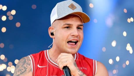 "Bin happy": Auf rotem Teppich lächelt Pietro Lombardi die letzten Wochen weg