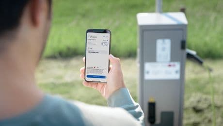 Mag je jouw telefoon of microcar opladen aan een laadpaal?