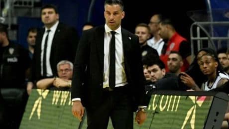 Finalin ilk maçında Alimpijevic ihraç edildi