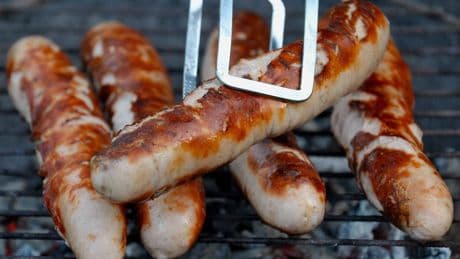 Älter als gedacht?: Erfurter Urkunde stellt Bratwurst-Geschichte auf den Kopf