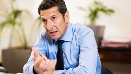 HLM : David Lisnard «demande un pouvoir d’expulsion des familles qui sont notablement connues pour pratiquer des trafics»