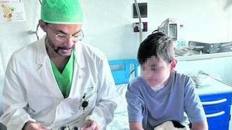 Badria Atallah fuggita da Gaza: «Mio figlio è salvo grazie al Gemelli. Adesso vuole diventare un medico»