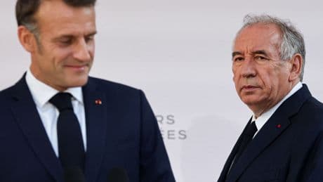 DIRECT. Démission de Bayrou : et après ? Suivez cette nouvelle journée politique