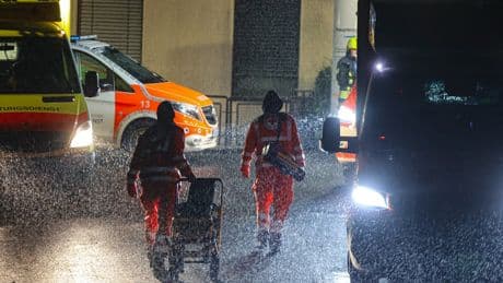 Stromversorgung zusammengebrochen - Klinik evakuiert! Maus löst Großeinsatz aus